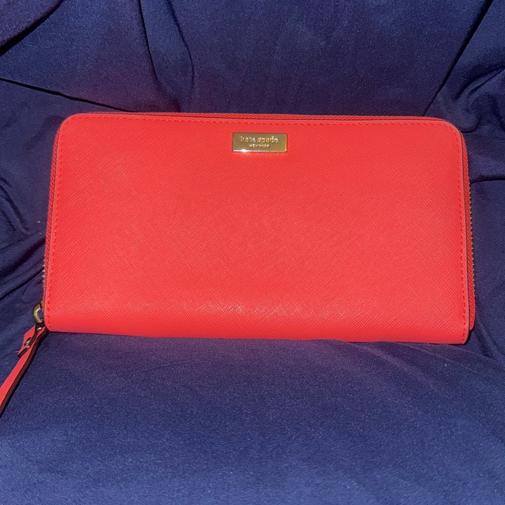 Kate Spade Neda Wallet